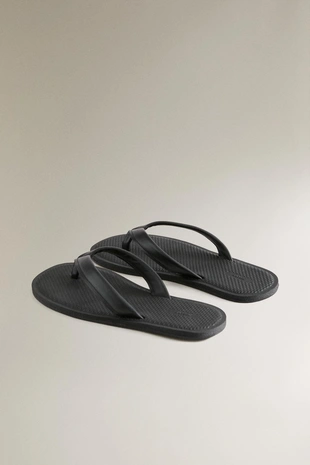 Сандалии на резиновой подошве со шнурком из кожи и межпальцевым держателем- Заказать в России