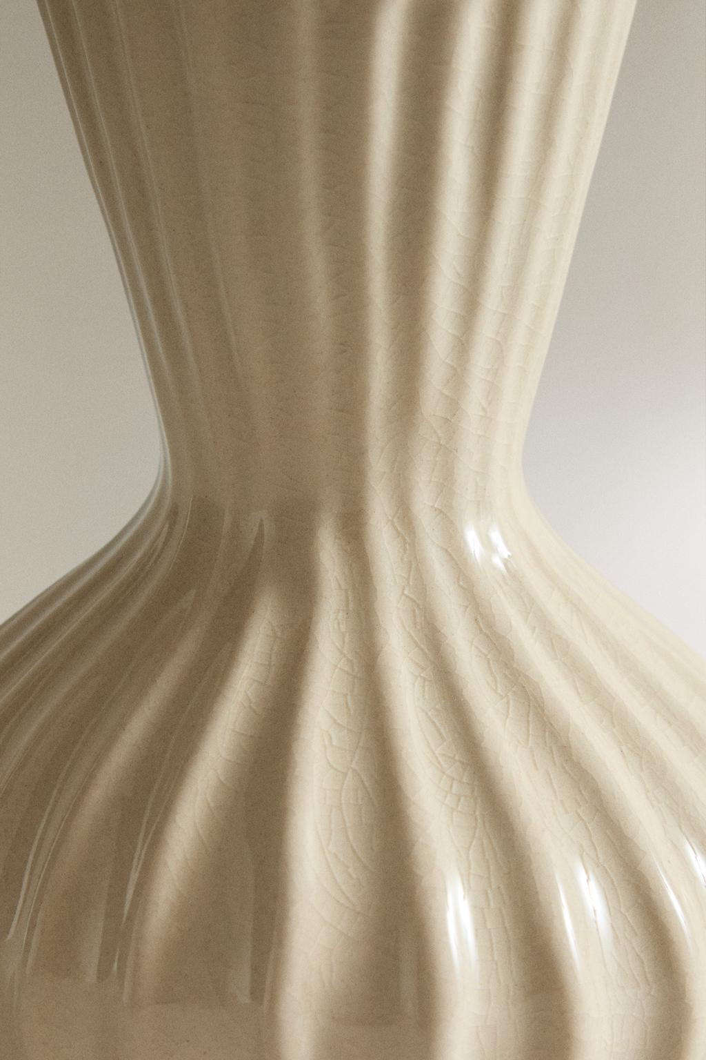 Маленькая эмалированная полосатая керамическая ваза