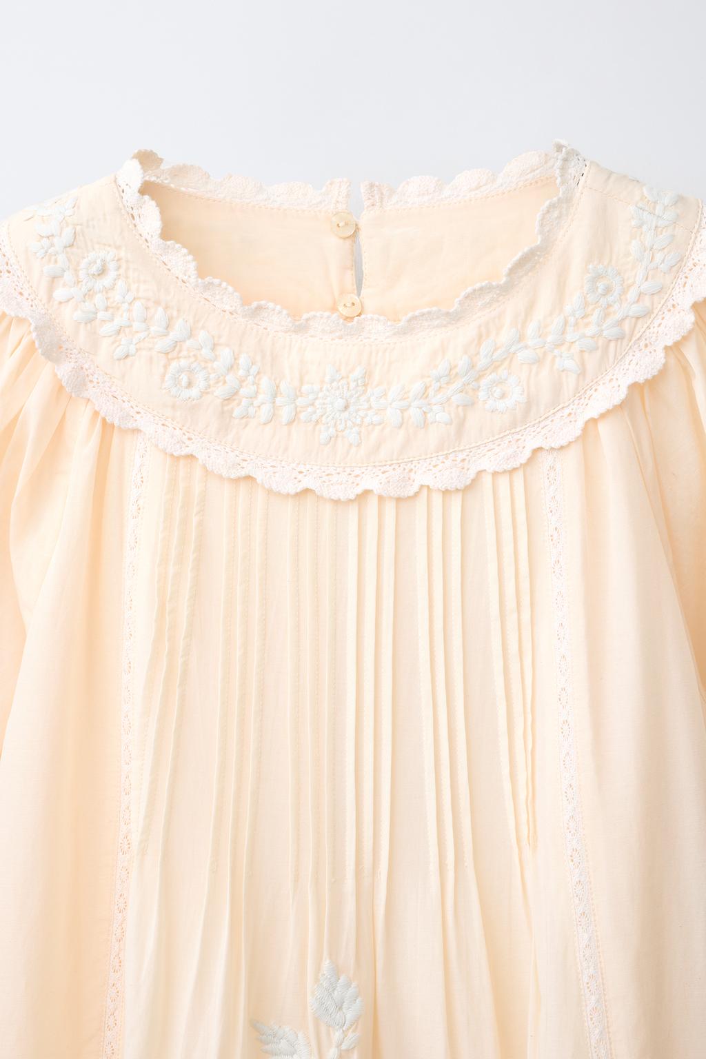 ПЛАТЬЕ С ВЫШИВКОЙ