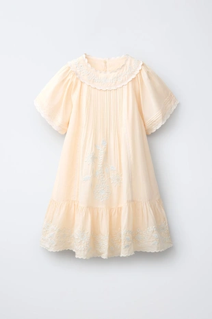 Платье с вышивкой- Заказать в России