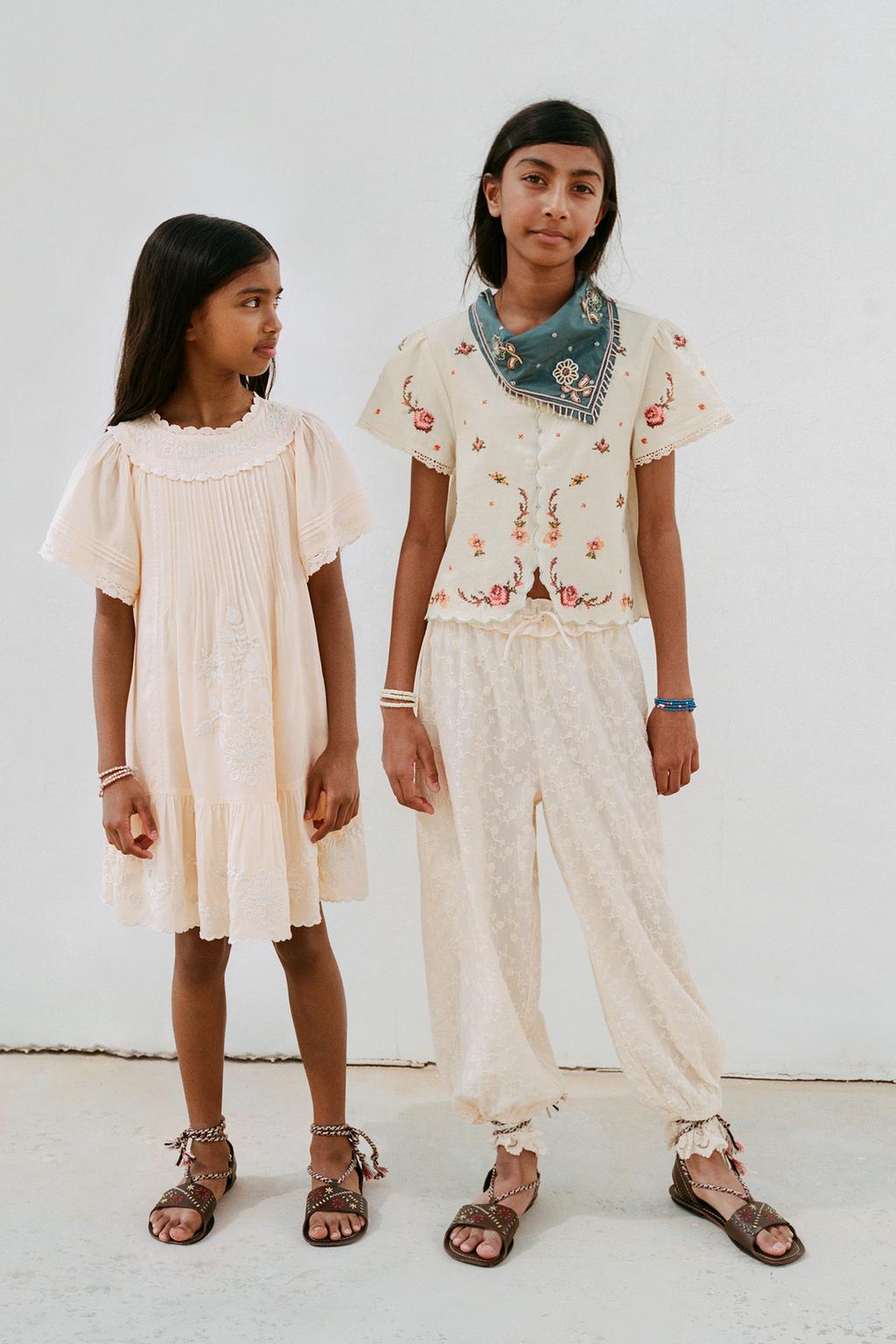 ПЛАТЬЕ С ВЫШИВКОЙ