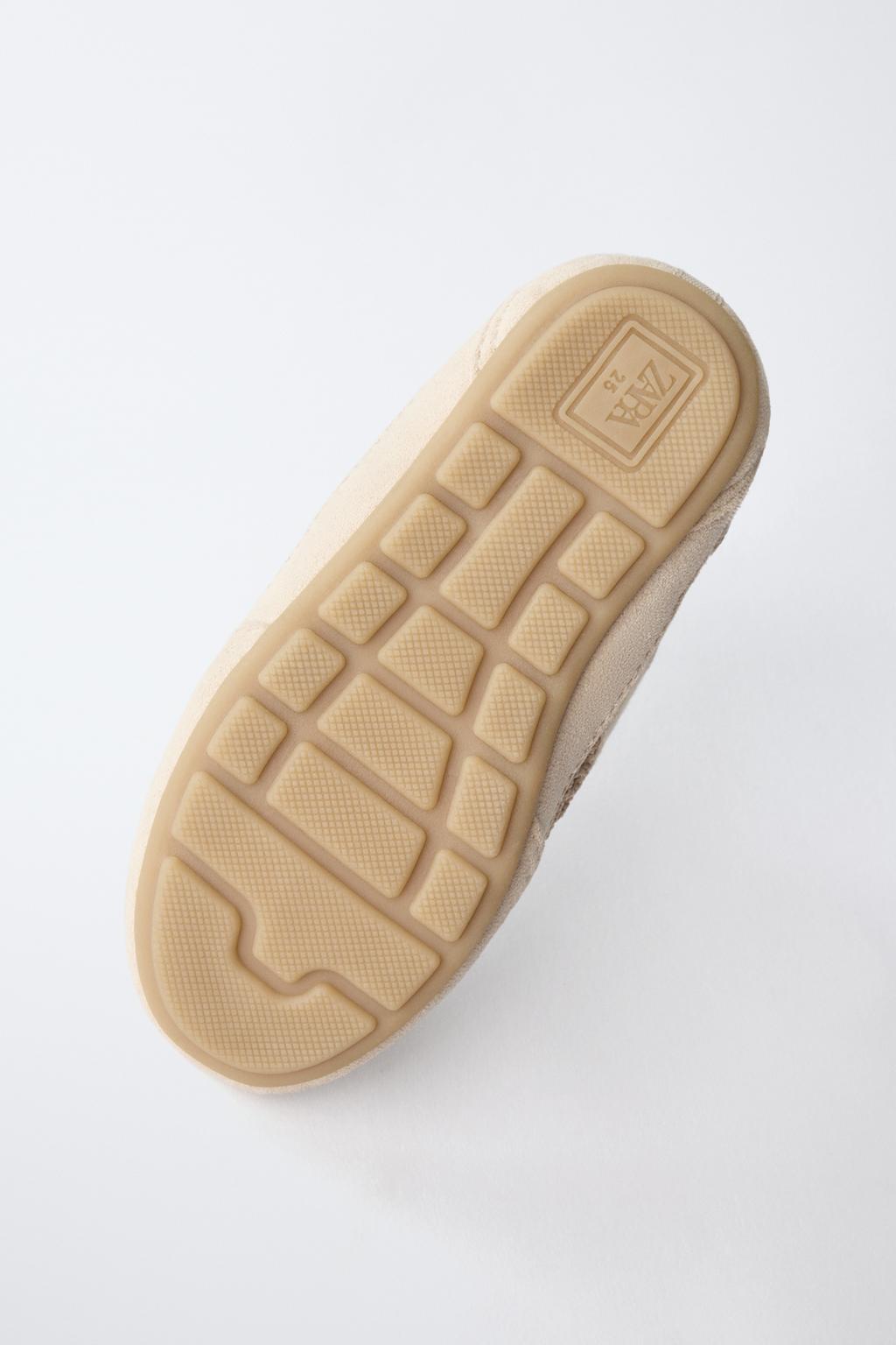 КРОССОВКИ С СЕТЧАТЫМИ ДЕТАЛЯМИ