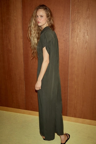 Комбинезон из лиоцелла с короткими рукавами- Заказать в России