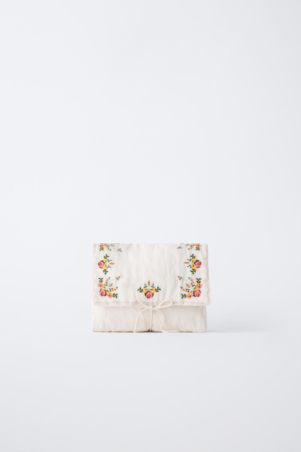 НЕСЕССЕР С ВЫШИВКОЙ