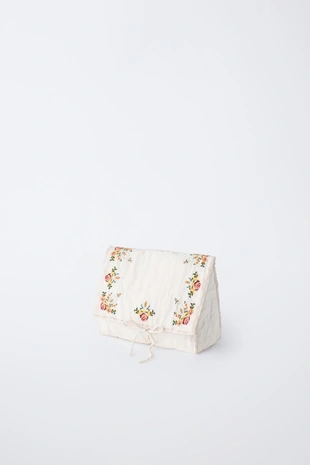 Несессер с вышивкой- Заказать в России