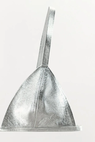 Бюстгальтер металлик из 100% кожи- Заказать в России