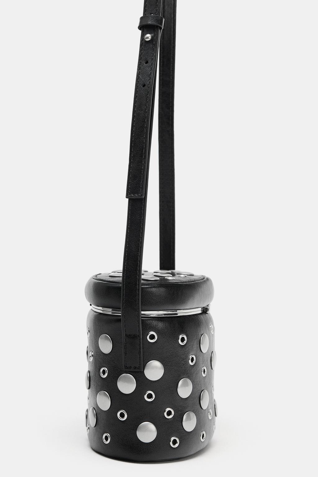 СУМКА-КЕЙС С ЗАКЛЕПКАМИ