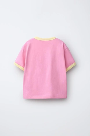 Футболка с контрастной надписью