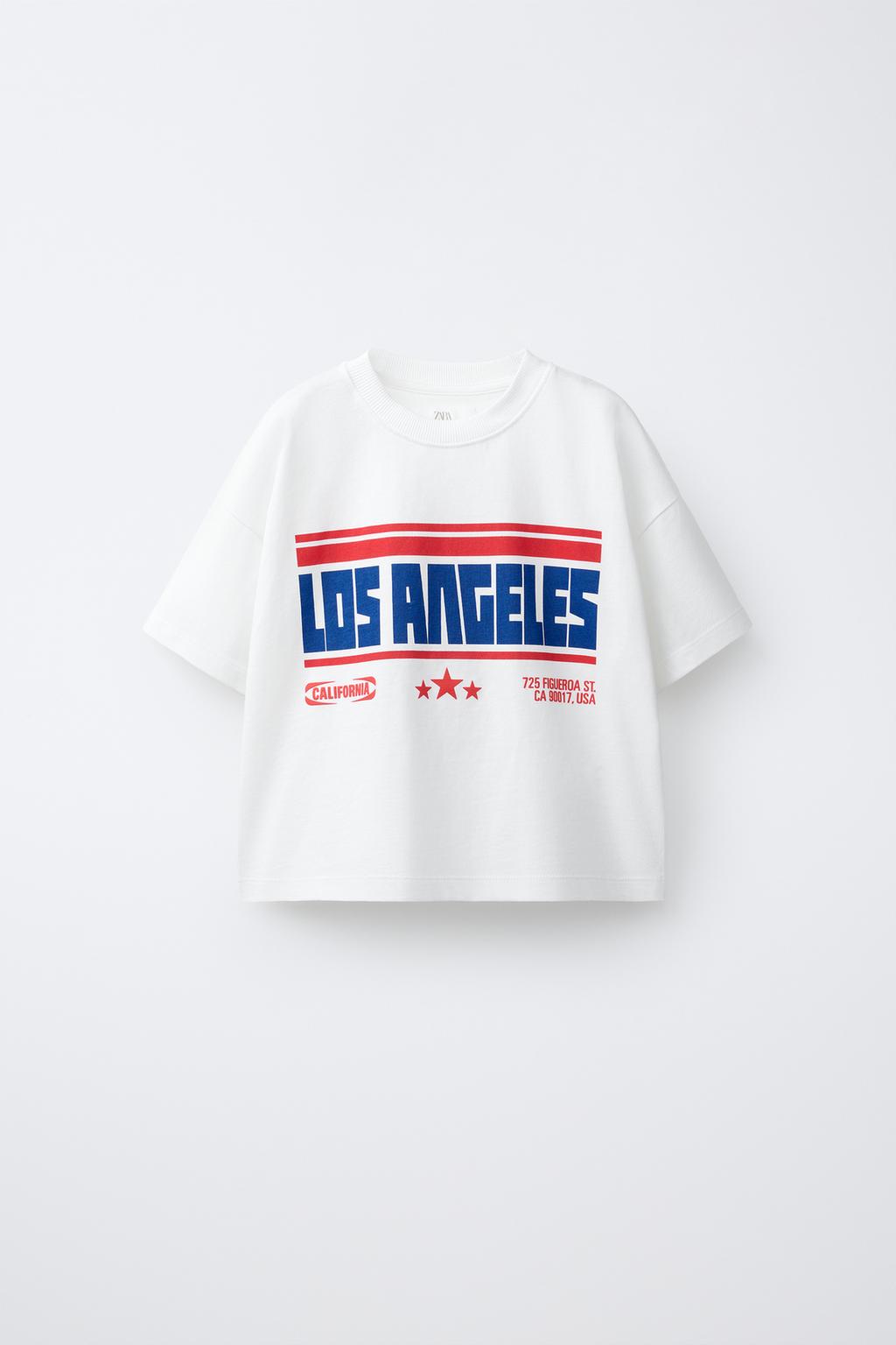 ФУТБОЛКА С НАДПИСЬЮ «ГОРОД»