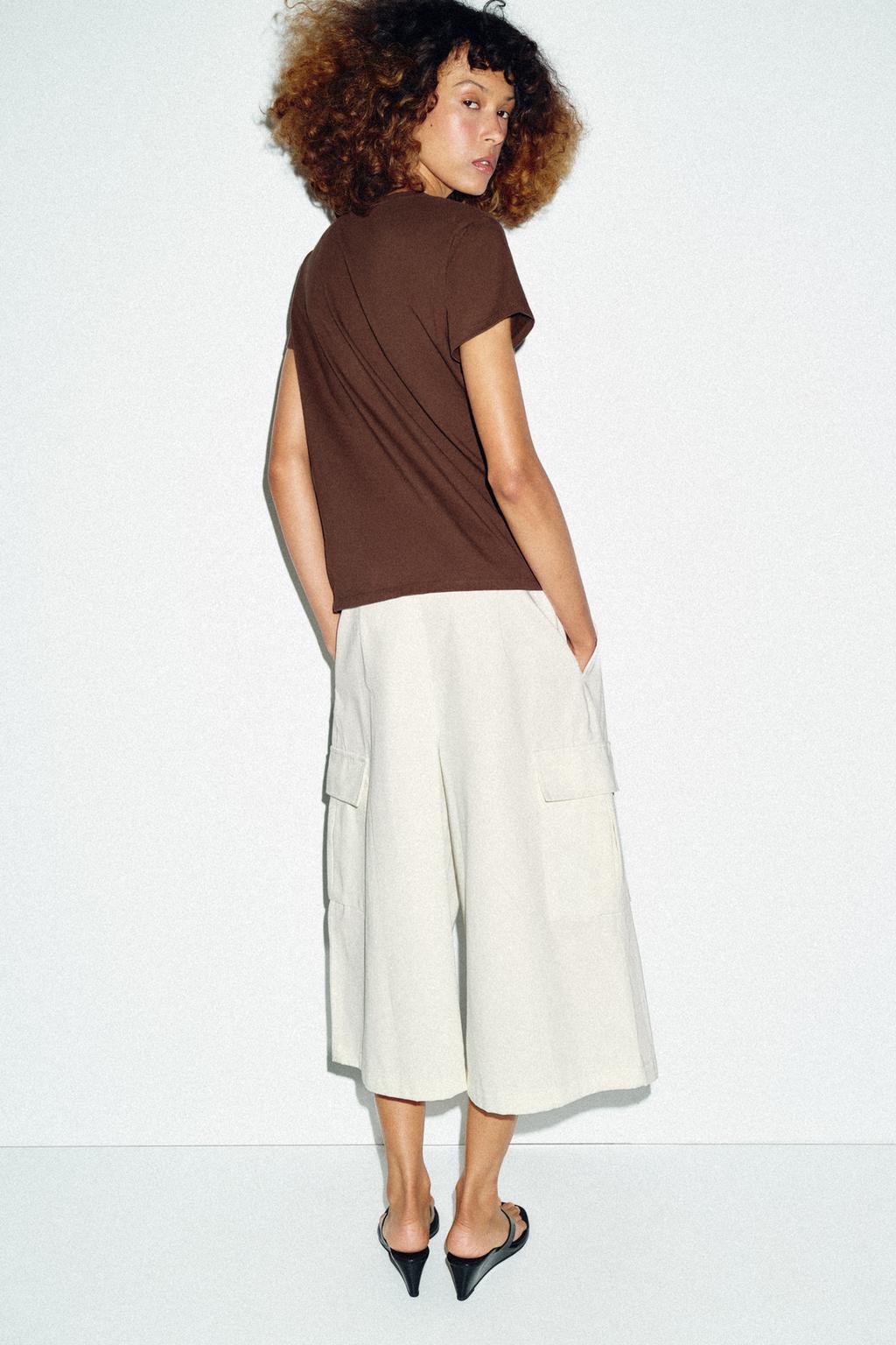 ФУТБОЛКА С НАДПИСЬЮ И КОРОТКИМИ РУКАВАМИ