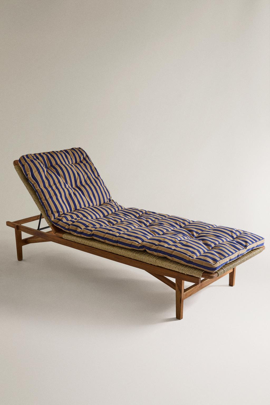 Верхняя одежда с полосатым узором