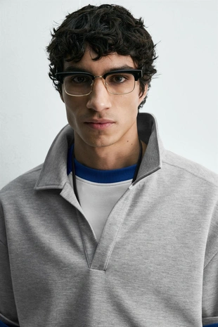 Укороченное поло с этикеткой- Заказать в России