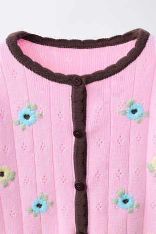 Трикотажный топ с контрастными вышитыми цветами- Заказать в России