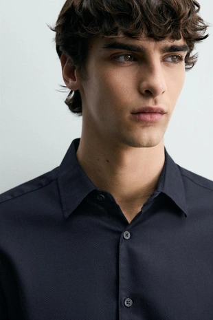 Рубашка из рельефной ткани Easy Care- Заказать в России