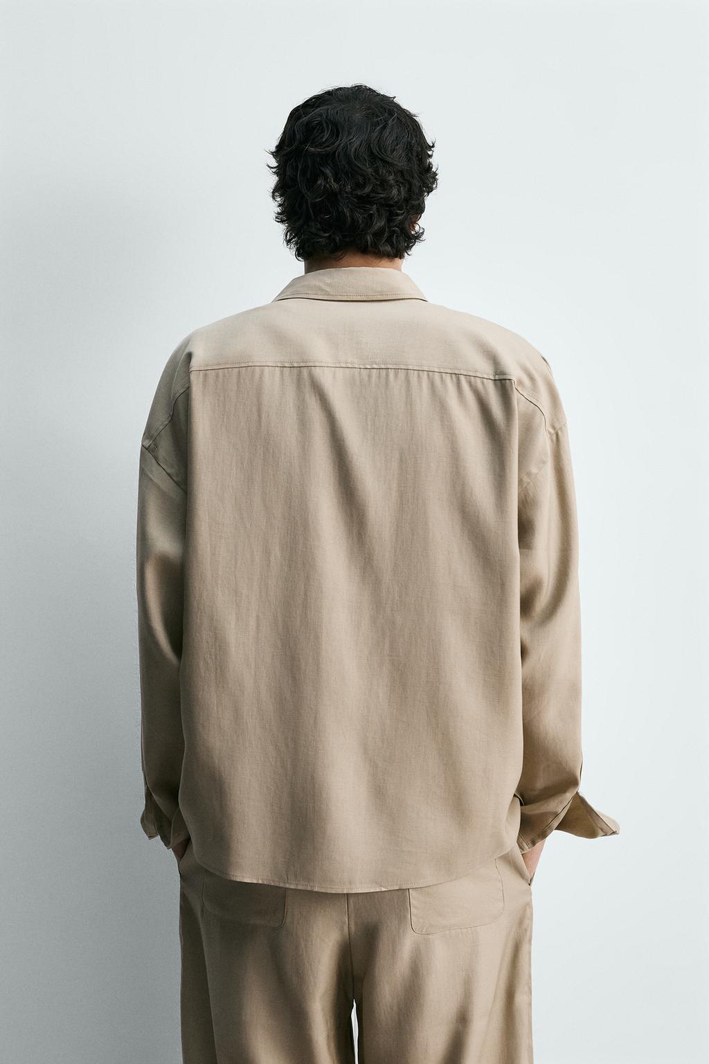 РУБАШКА СВОБОДНОГО КРОЯ С КАРМАНАМИ