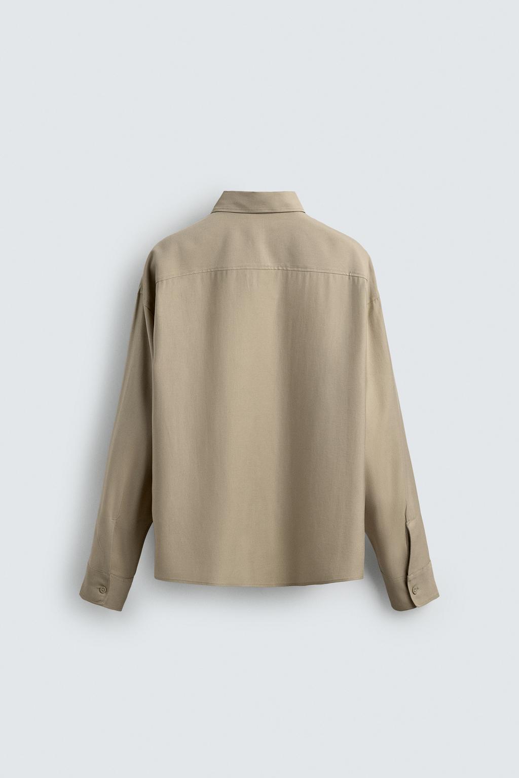 РУБАШКА СВОБОДНОГО КРОЯ С КАРМАНАМИ