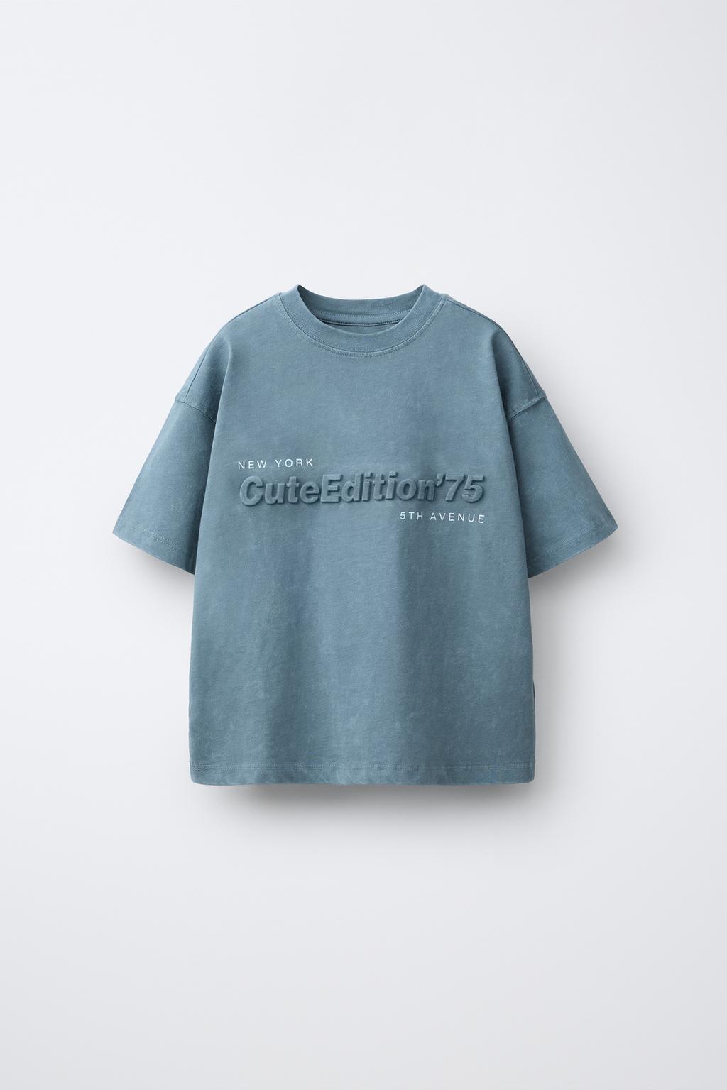 ФУТБОЛКА С РЕЛЬЕФНЫМ ПРИНТОМ