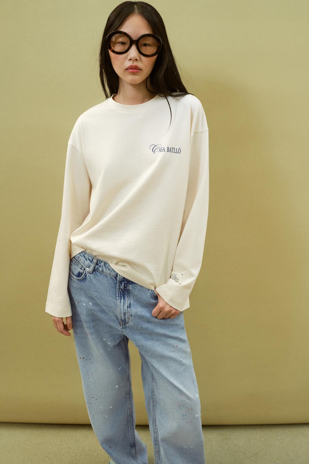 ФУТБОЛКА С ПРИНТОМ ©CASA BATLLÓ