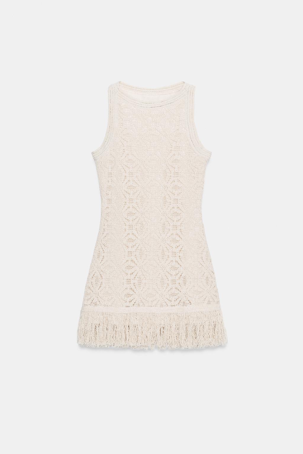 КОРОТКОЕ ПЛАТЬЕ ИЗ КРУЖЕВА КРОШЕ С БАХРОМОЙ