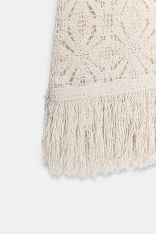 Короткое платье из кружева кроше с бахромой- Заказать в России