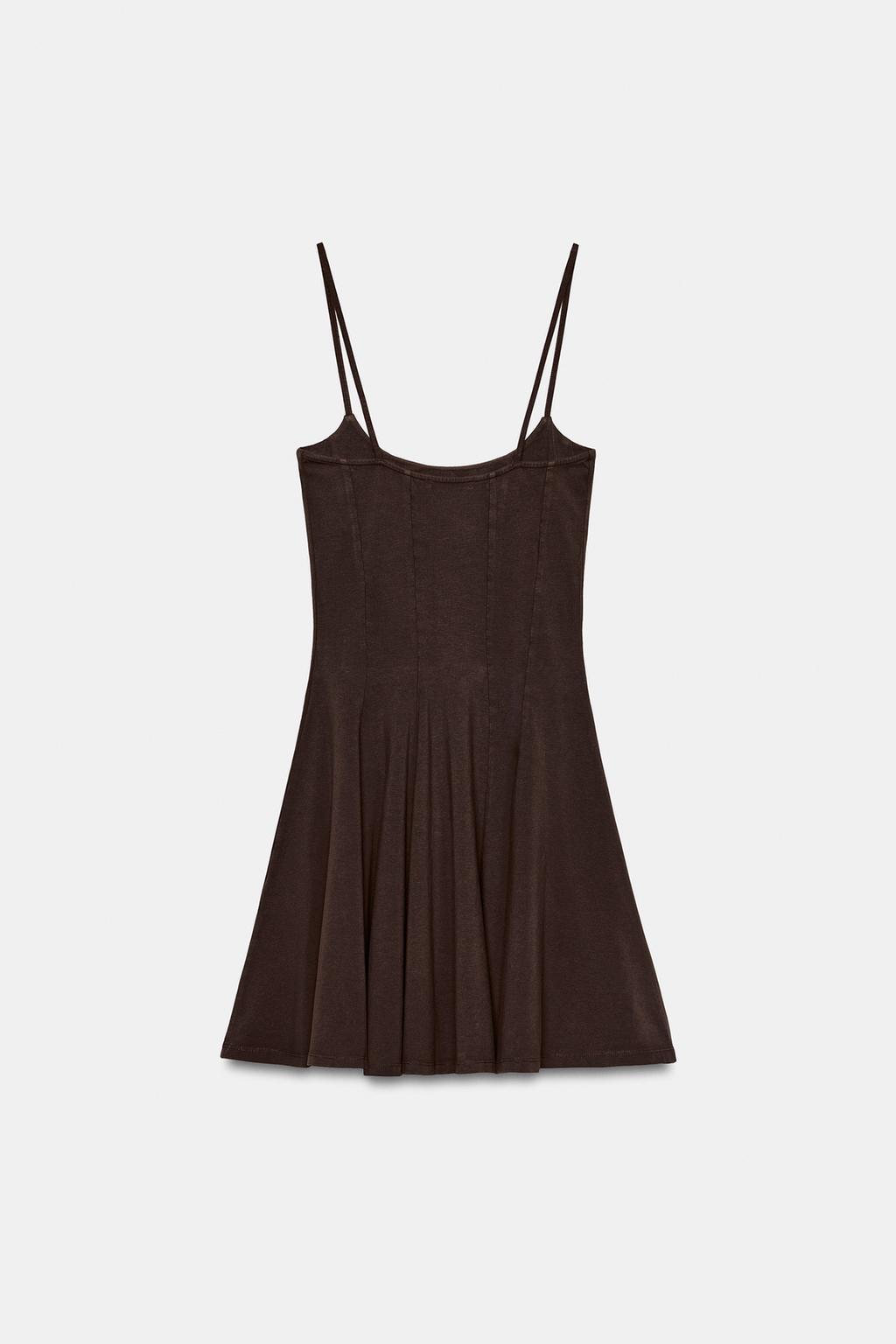 МИНИ-ПЛАТЬЕ С РАСКЛЕШЕННОЙ ЮБКОЙ