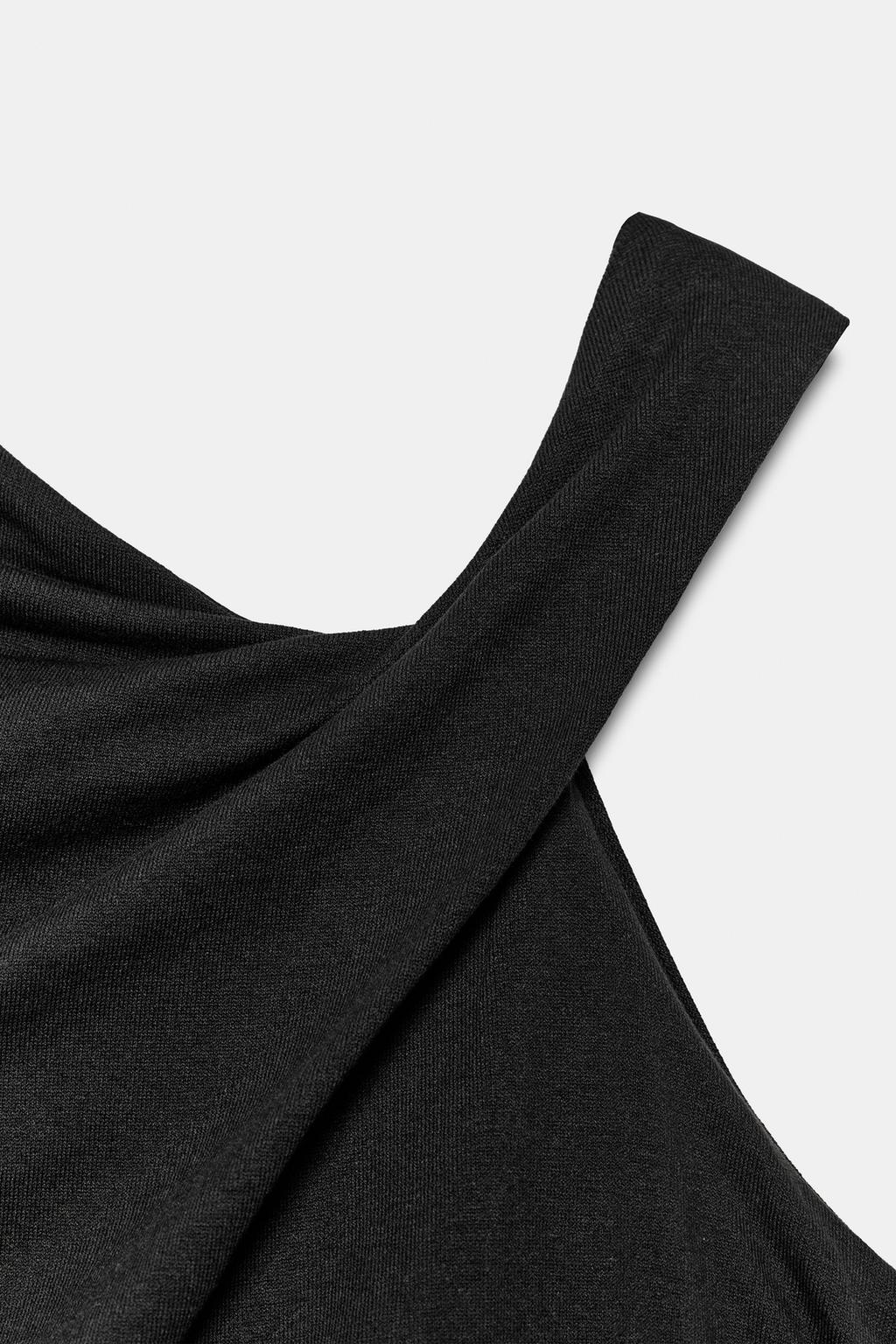 АСИММЕТРИЧНАЯ ФУТБОЛКА СО СБОРКАМИ