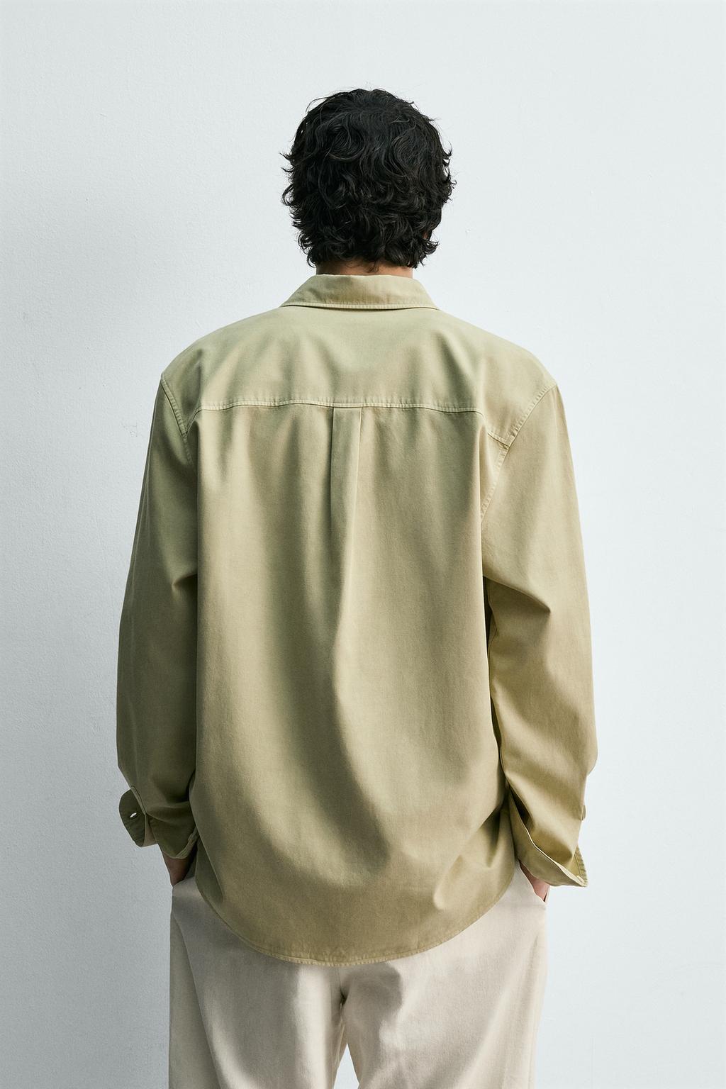 РУБАШКА СВОБОДНОГО КРОЯ С КАРМАНОМ