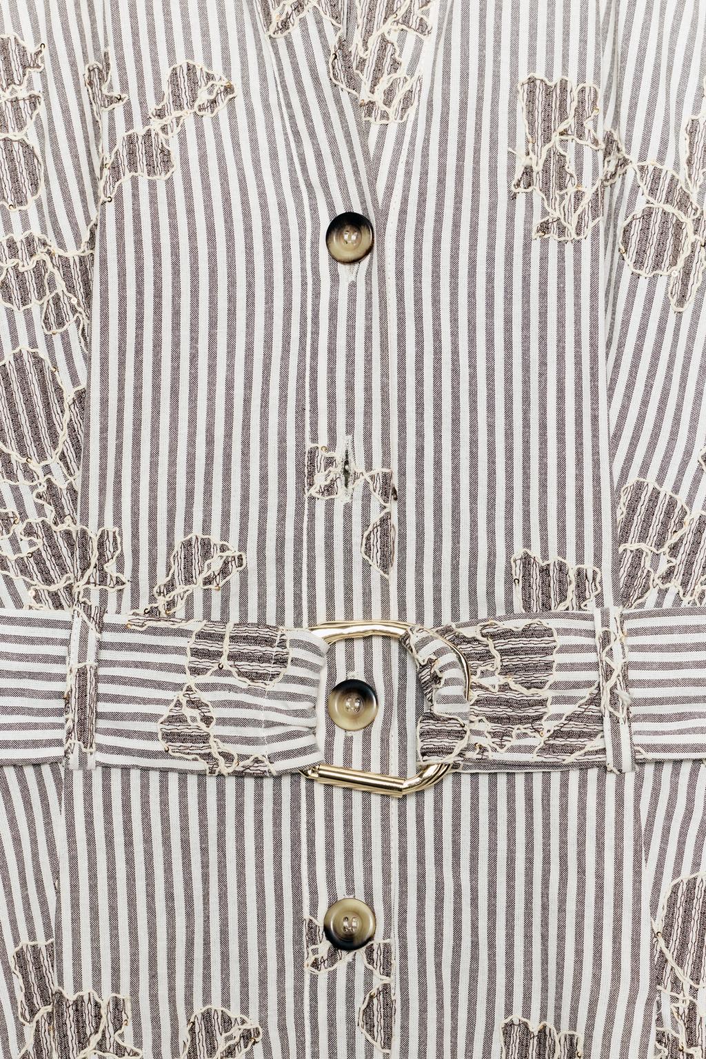 ПЛАТЬЕ С ВЫШИВКОЙ, ПАЙЕТКАМИ И РЕМНЕМ