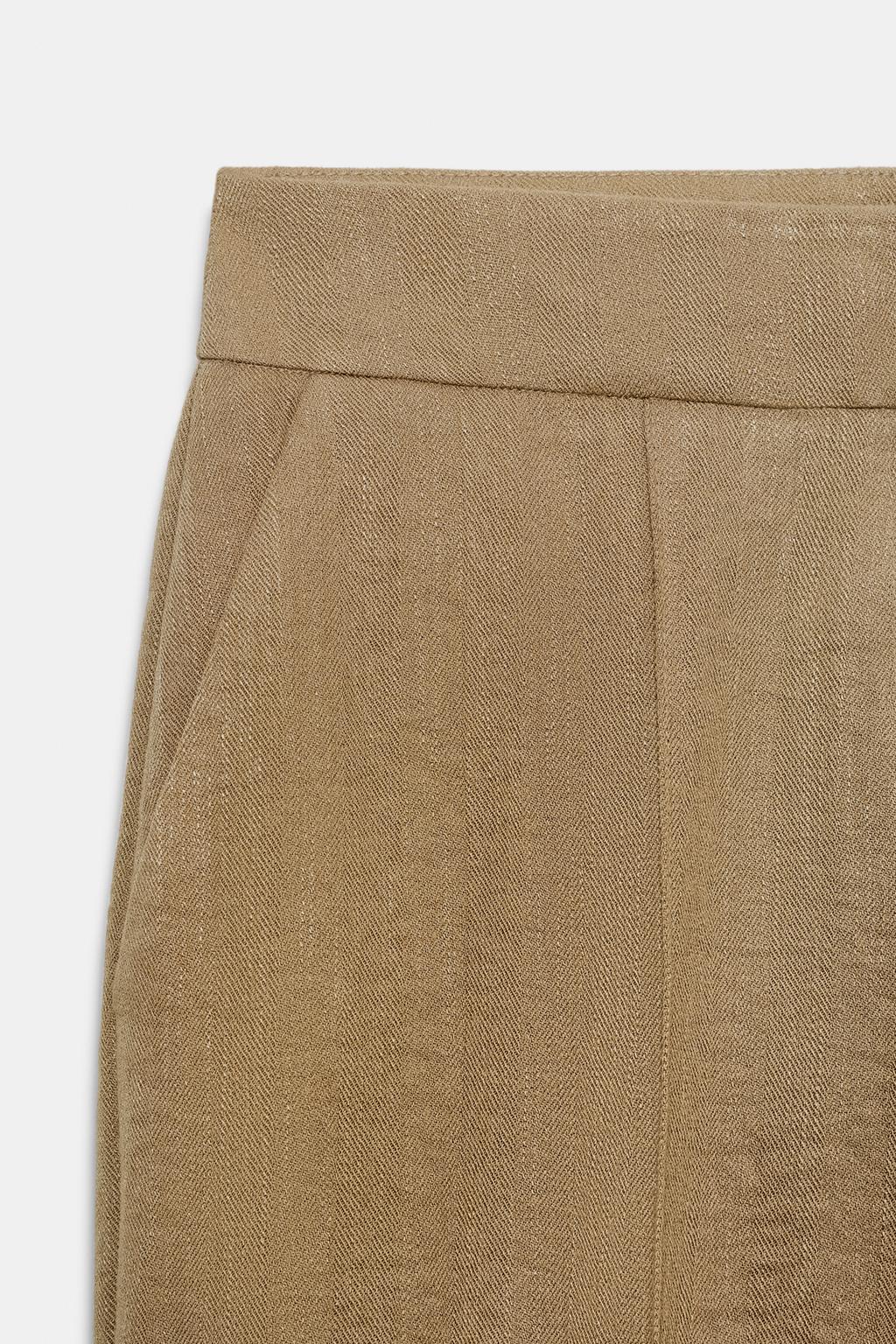 ПРЯМЫЕ БРЮКИ С ДЕКОРАТИВНОЙ СТРОЧКОЙ