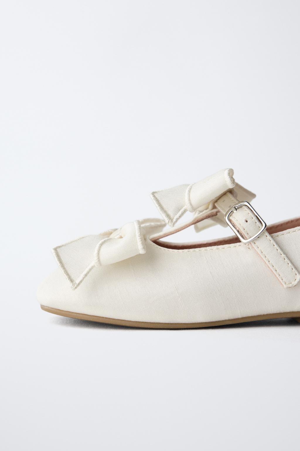 БАЛЕТКИ С БАНТАМИ