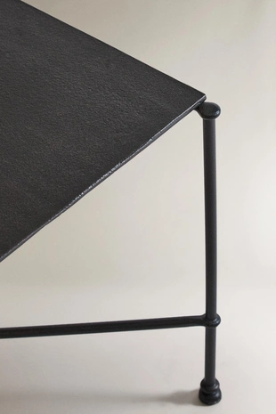 Стул из кованого металла- Заказать в России