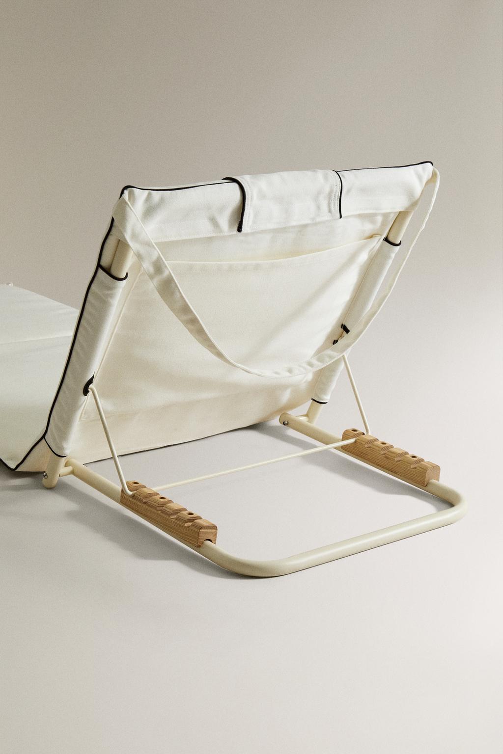 Складной шезлонг для пляжа