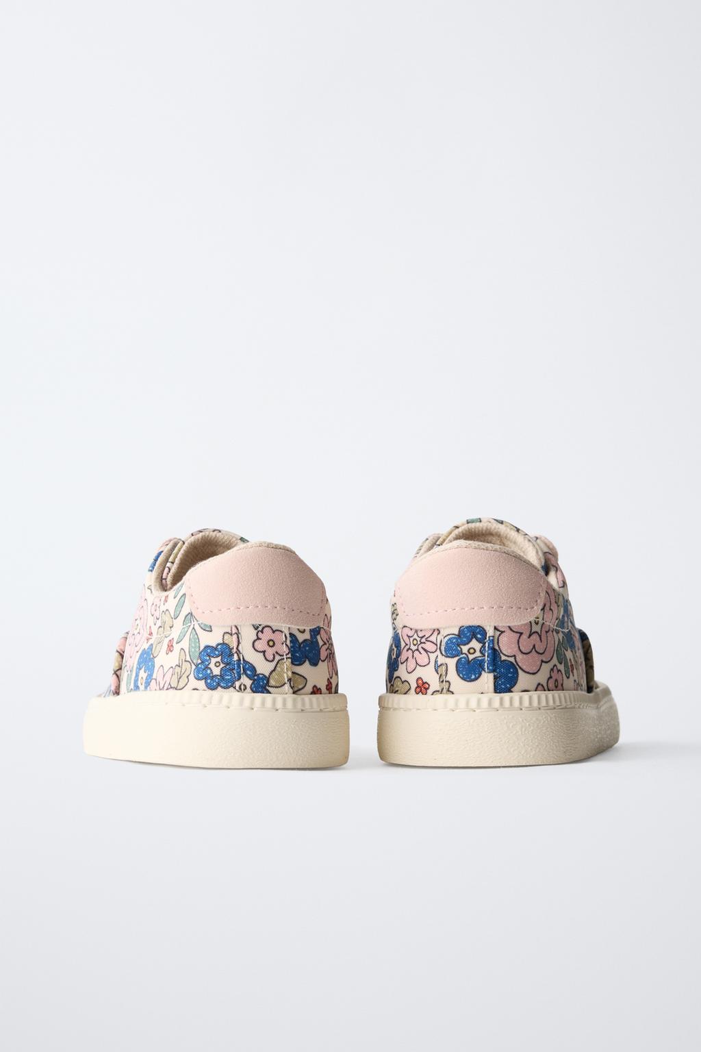 КЕДЫ С ЦВЕТОЧНЫМ ПРИНТОМ