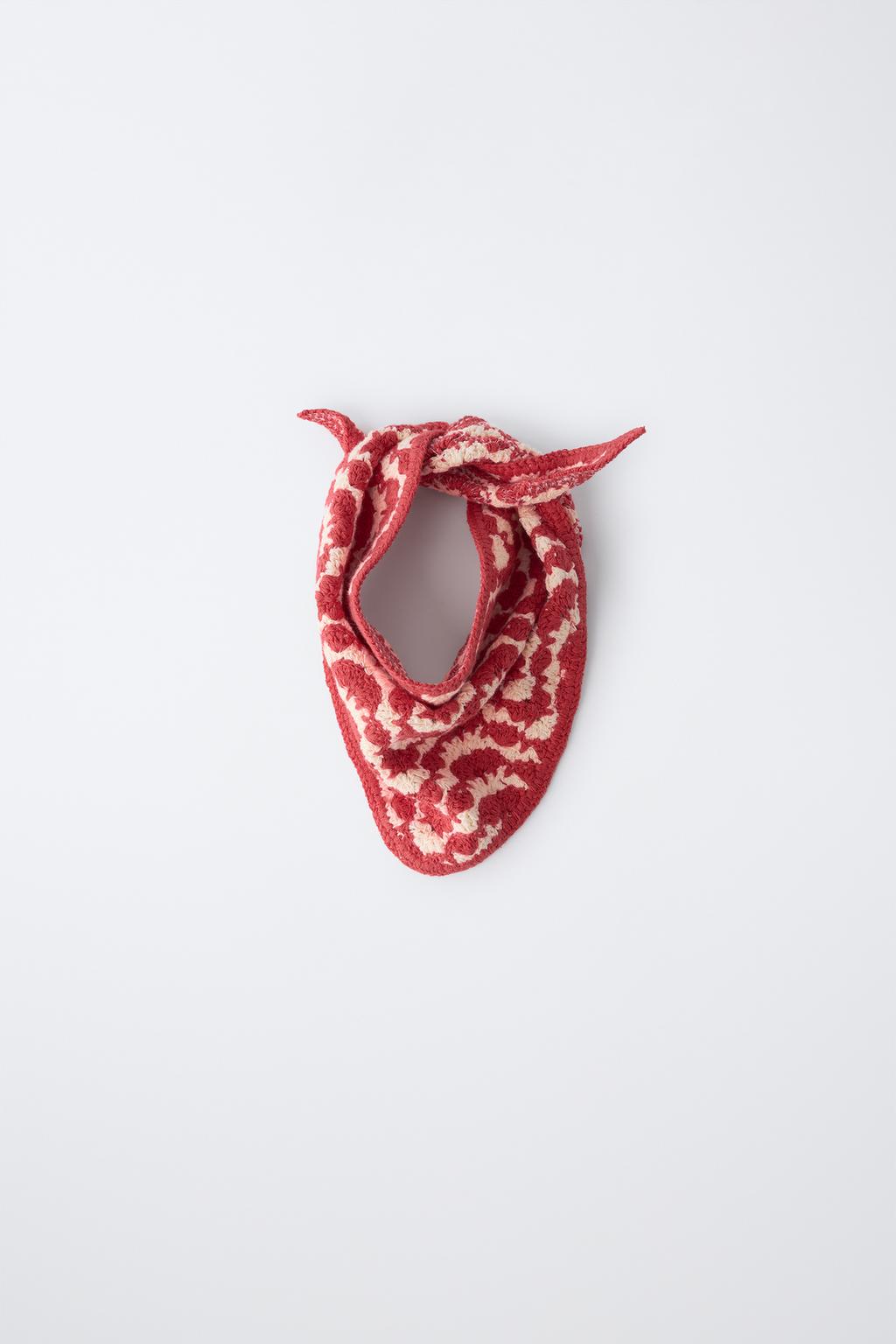 ТРИКОТАЖНАЯ БАНДАНА С РЕЛЬЕФНЫМ УЗОРОМ