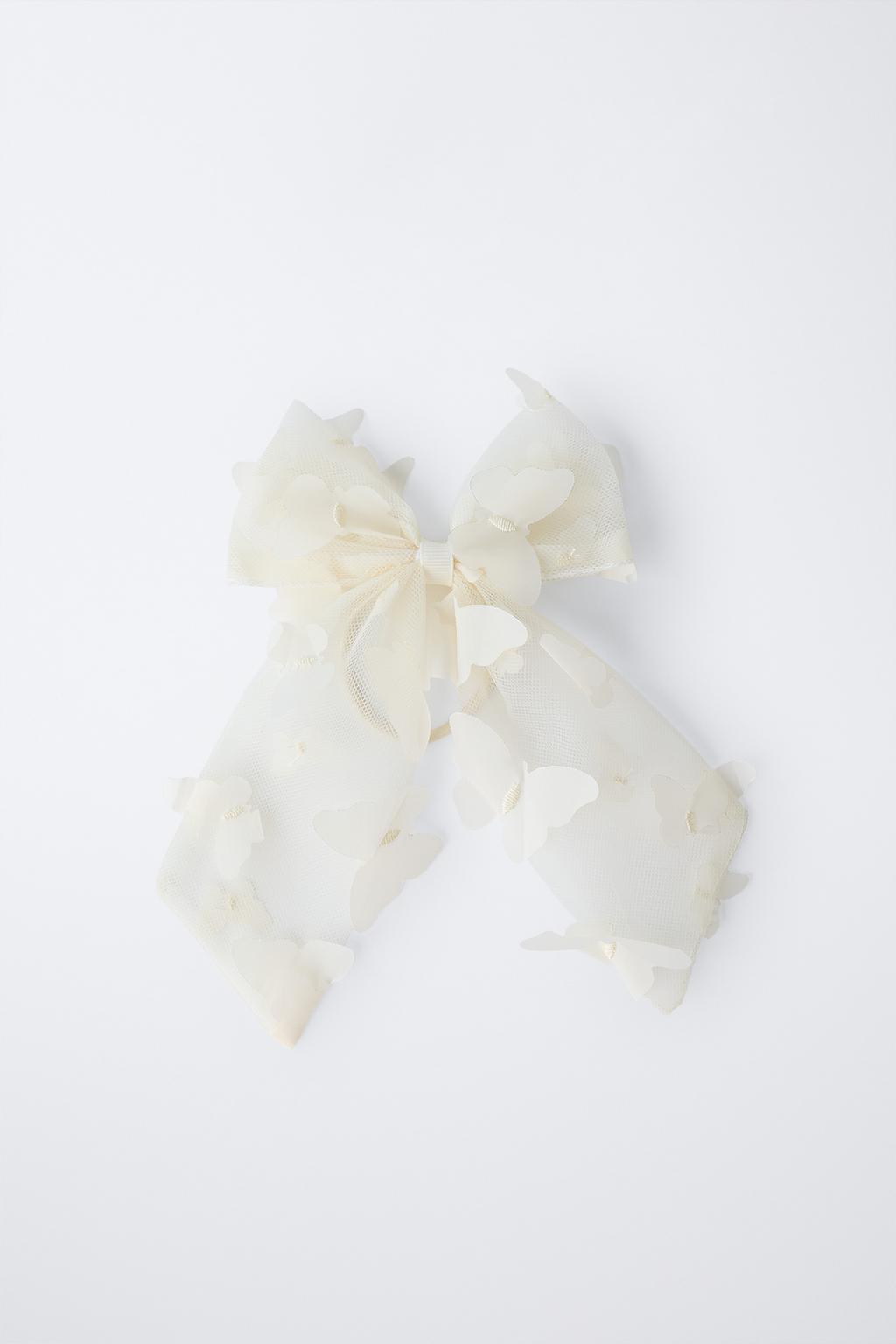 ЗАКОЛКА-РЕЗИНКА С БАНТОМ И БАБОЧКАМИ