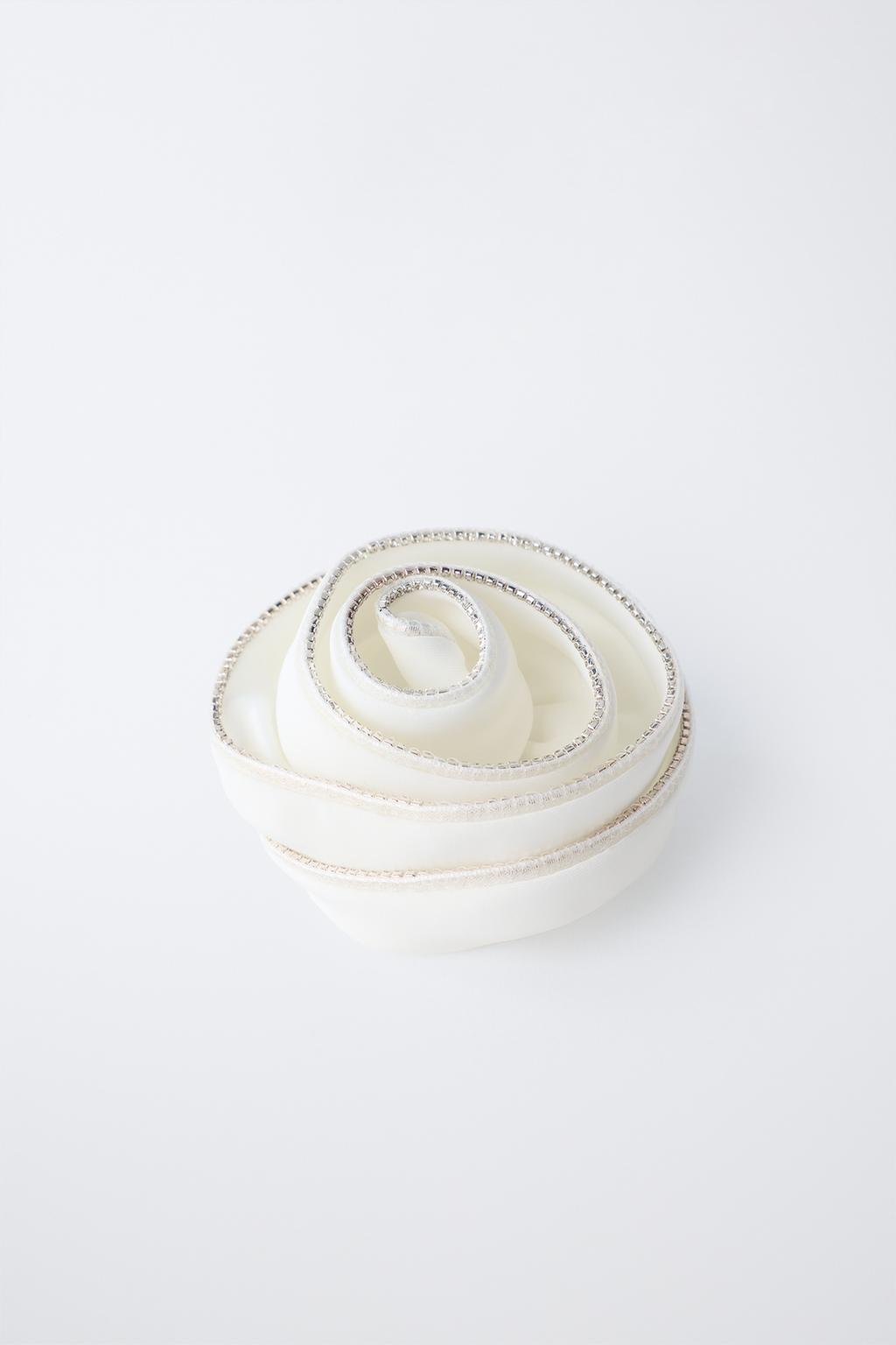 ЗАКОЛКА ДЛЯ ВОЛОС «ЦВЕТОК» СО СТРАЗАМИ