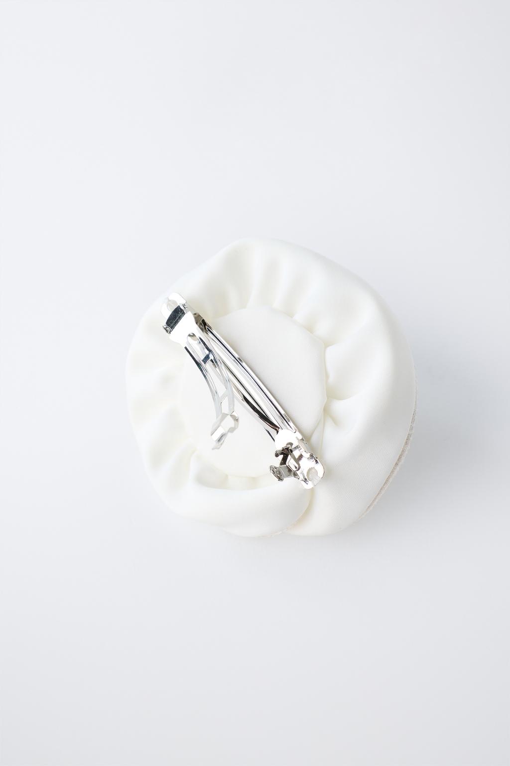 ЗАКОЛКА ДЛЯ ВОЛОС «ЦВЕТОК» СО СТРАЗАМИ