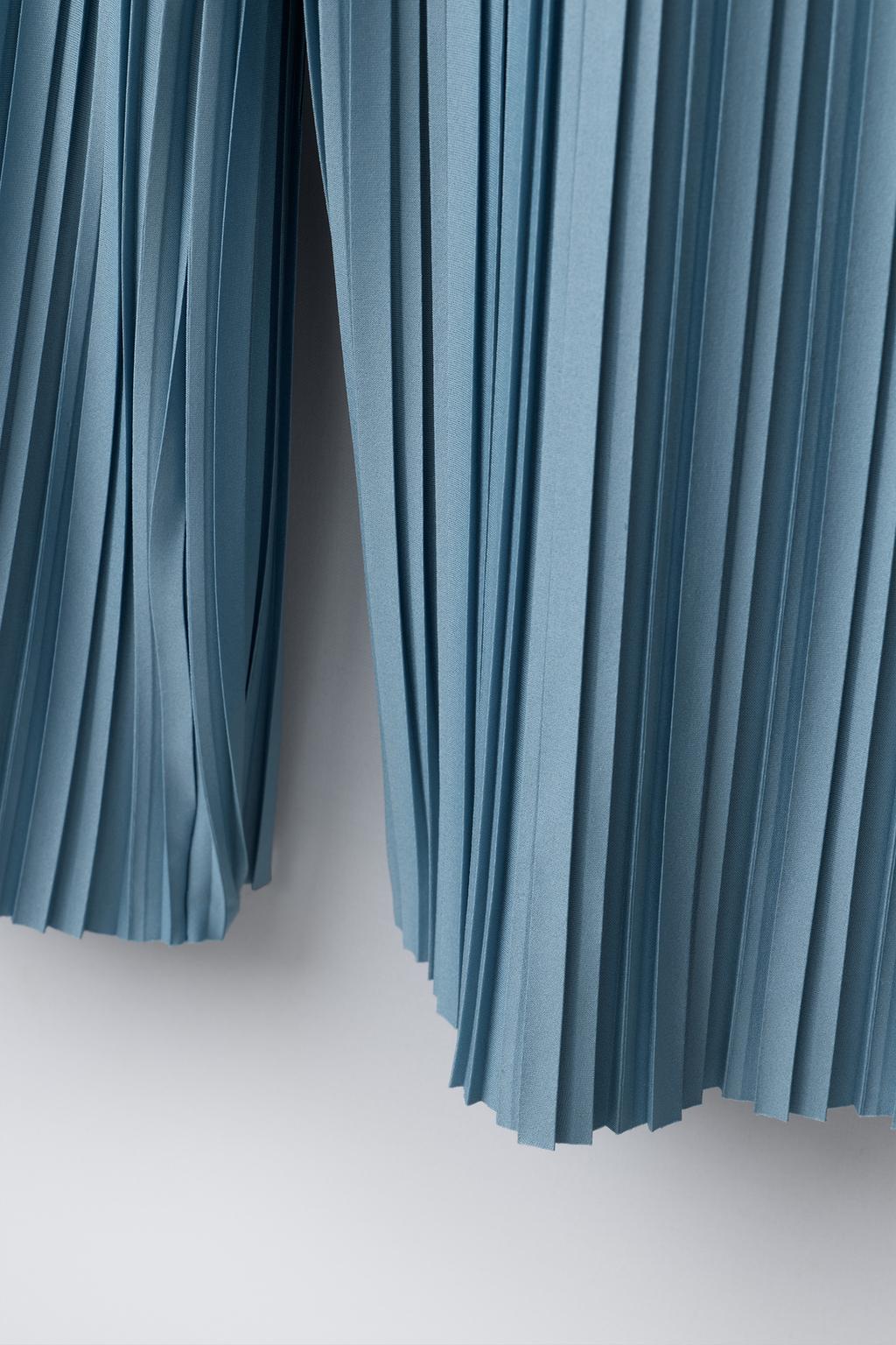 ПЛИССИРОВАННЫЕ БРЮКИ