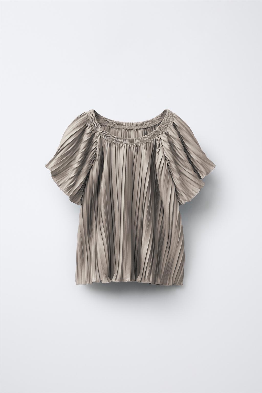 ФУТБОЛКА СО СКЛАДКАМИ