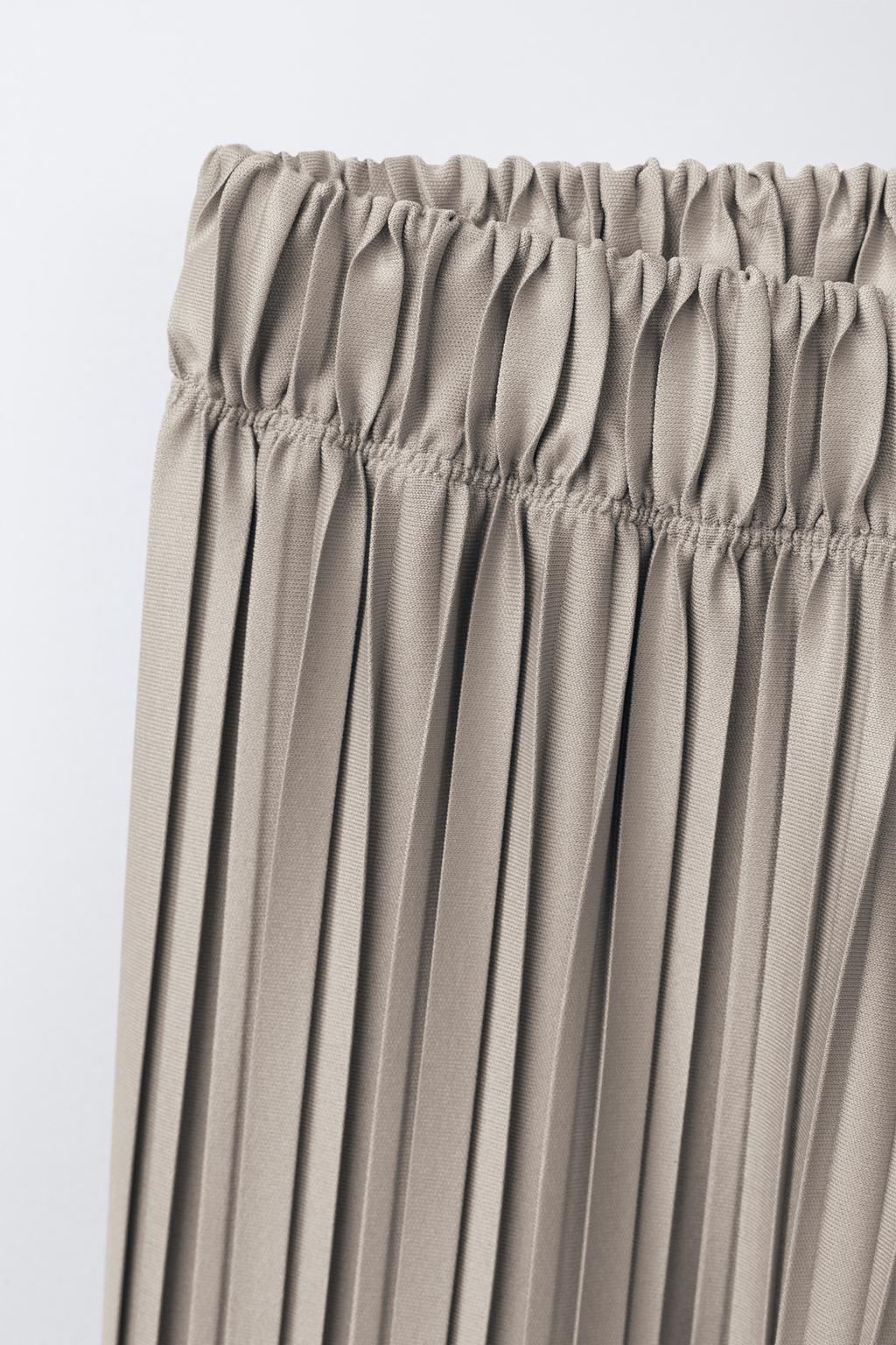 ПЛИССИРОВАННЫЕ БРЮКИ