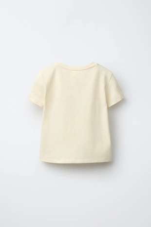 Футболка с бантом и бусинами