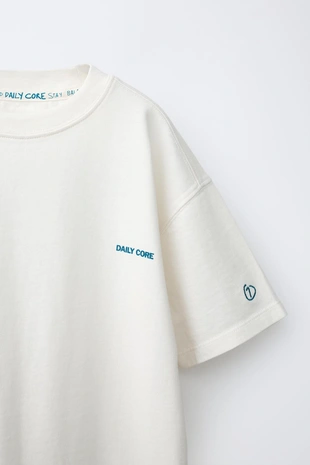 Футболка с надписью