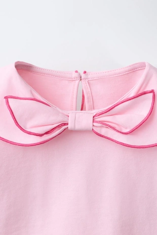 Футболка с бантом и шарфом