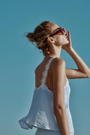 Кружевной топ в бельевом стиле- Заказать в России