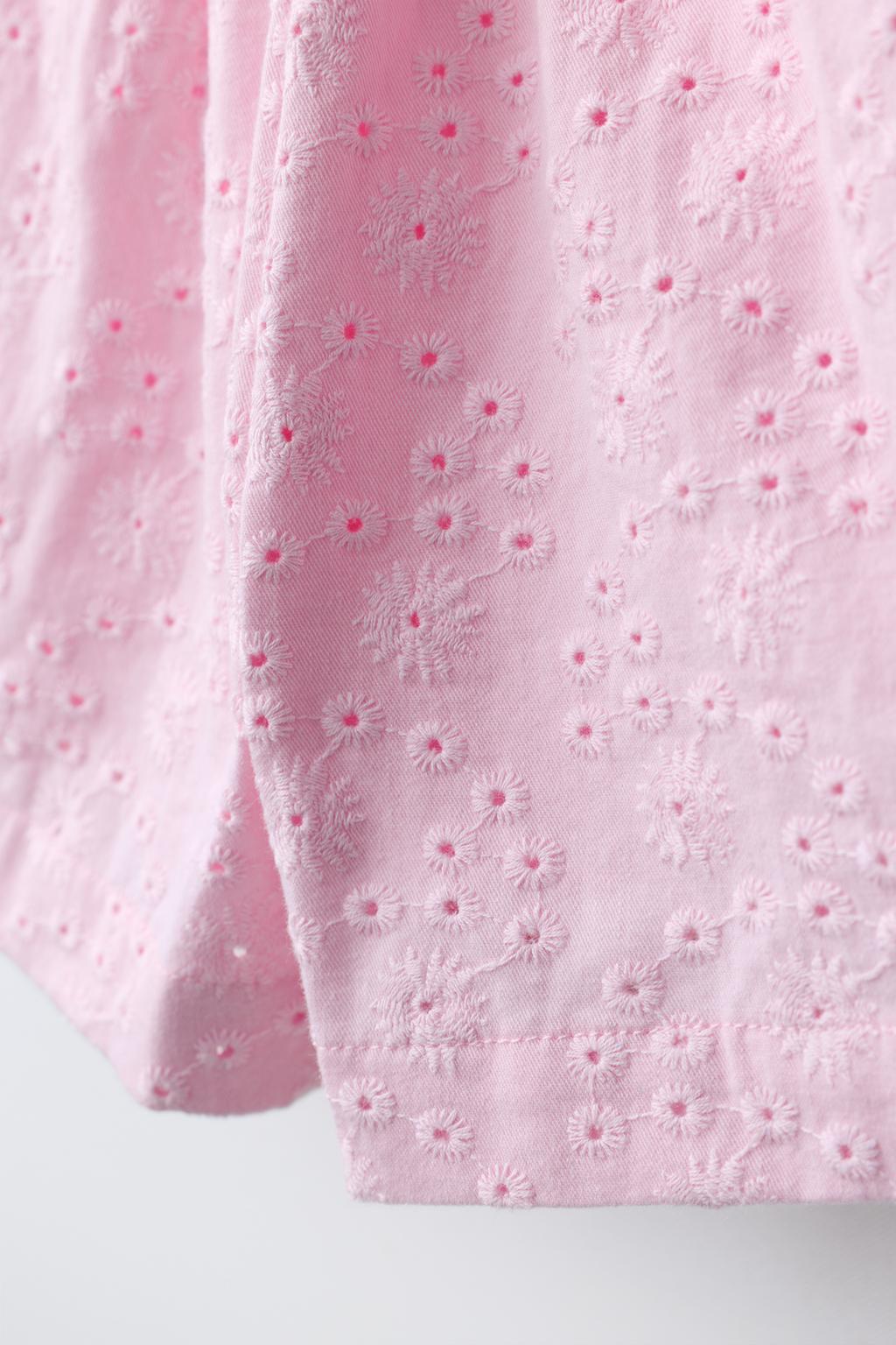 ШОРТЫ С ВЫШИВКОЙ ШИФФЛИ