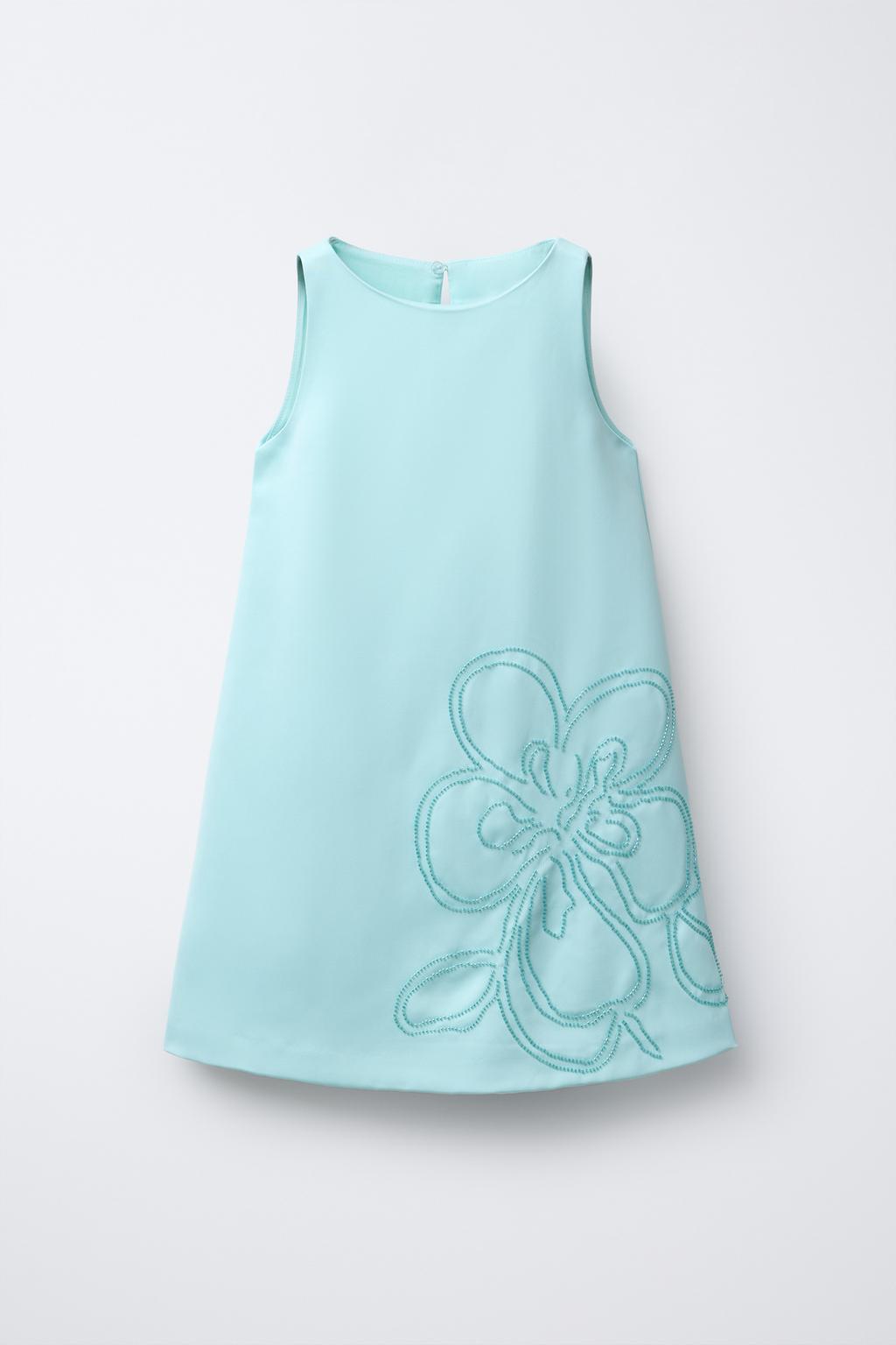 АТЛАСНОЕ ПЛАТЬЕ С БИСЕРОМ И ЦВЕТОЧНЫМ УЗОРОМ