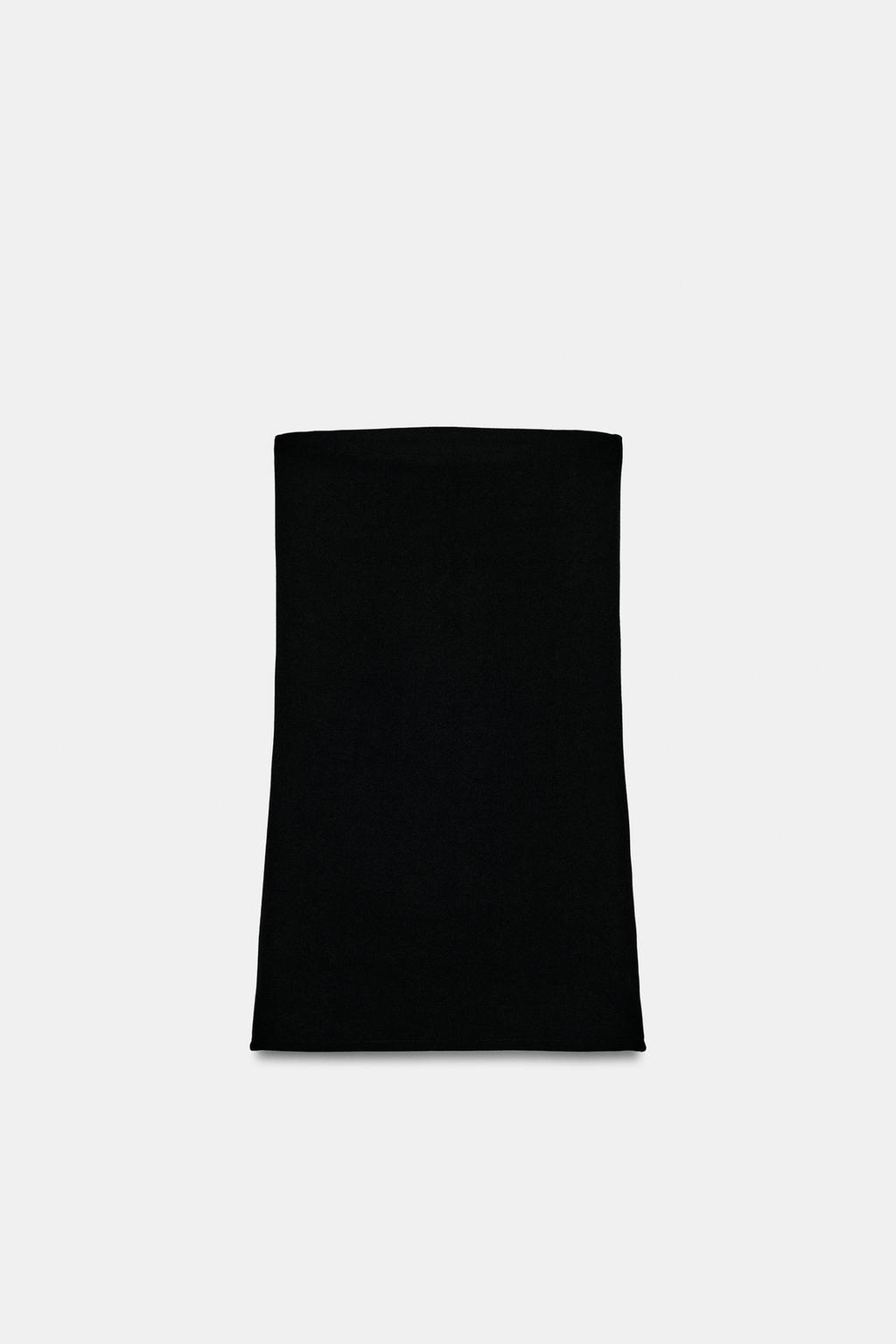 ЭЛАСТИЧНОЕ ПЛАТЬЕ БЕЗ БРЕТЕЛЕЙ