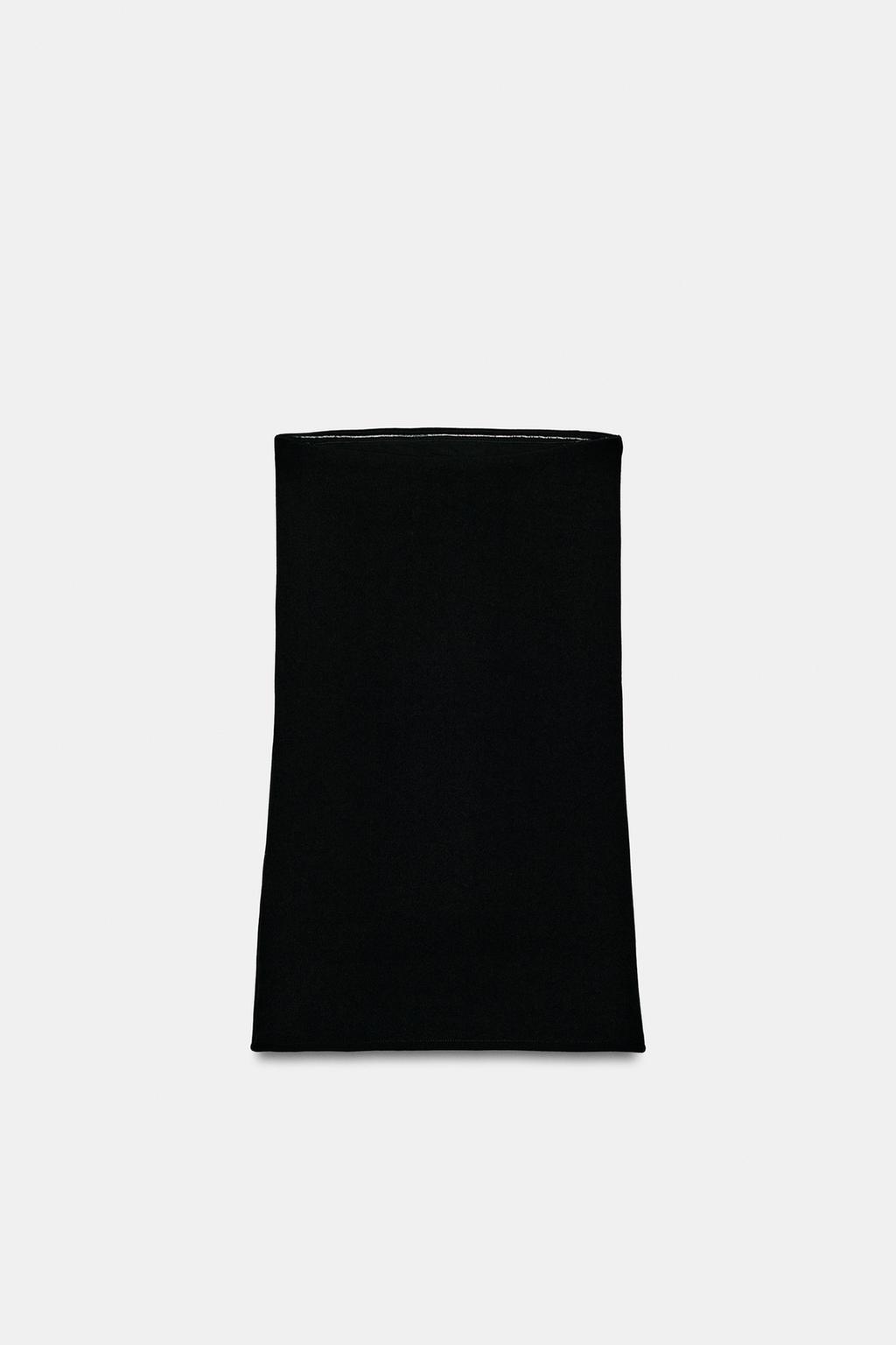 ЭЛАСТИЧНОЕ ПЛАТЬЕ БЕЗ БРЕТЕЛЕЙ