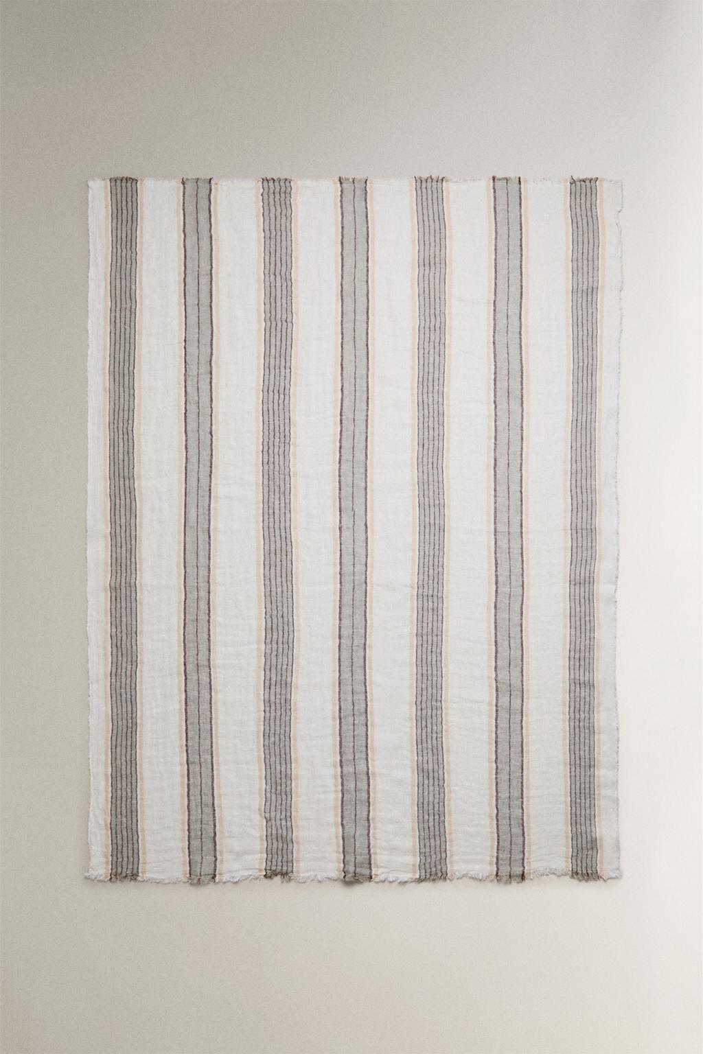 Плед из льна в клетку