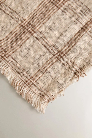 Плед из льна с клетчатым узором